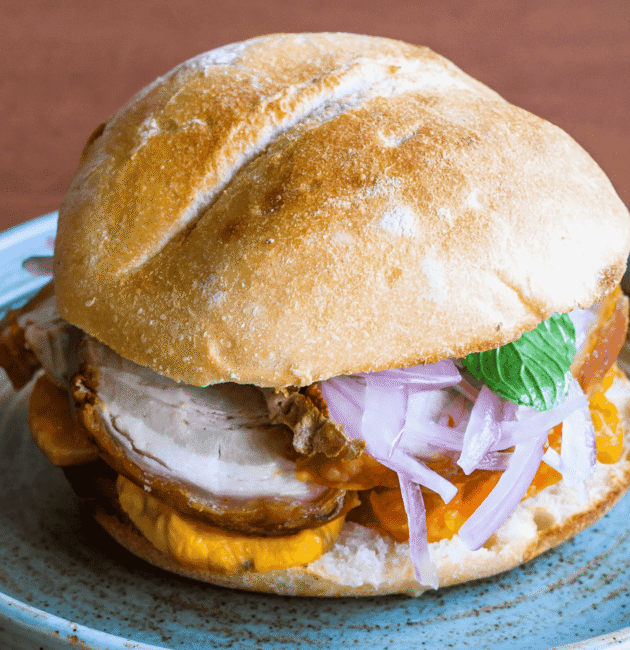 Pan Con Chicharrón (Pork Sandwich)