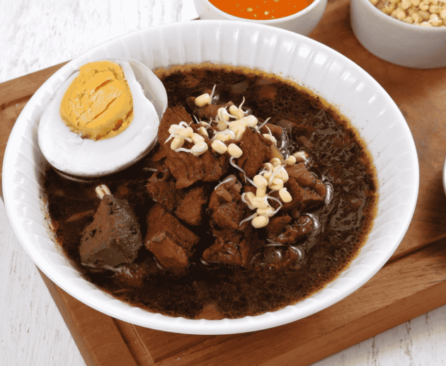 Rawon (Black Beef Soup)