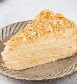 Russian Napoleon Cake (Puff Pastry Cake)