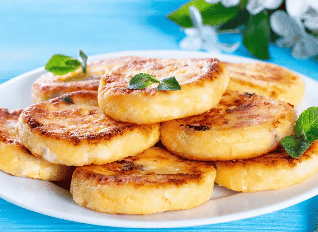 Syrniki (Cottage Cheese Pancakes)