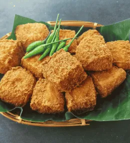 Indonesian Tahu Sumedang (Fried Tofu)