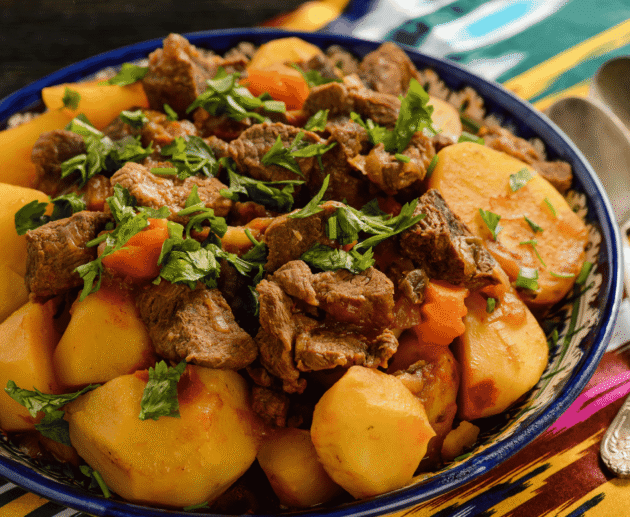 Zharkoye (Hearty Meat Stew)