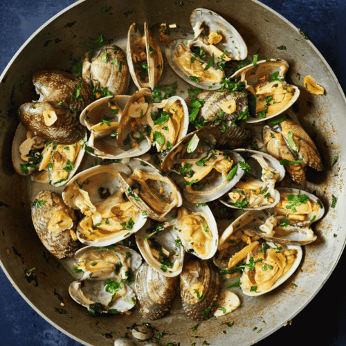 Amêijoas à Bulhão Pato (Clams in Garlic and White Wine Sauce)