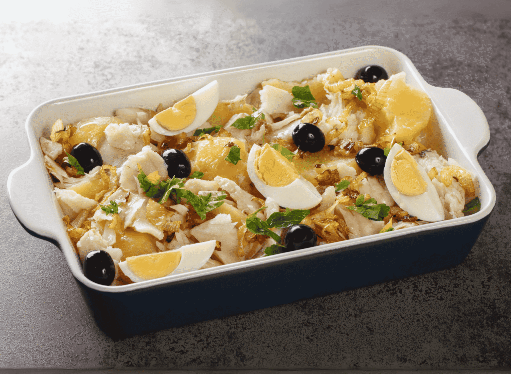 Bacalhau à Gomes de Sá (Cod and Potato Casserole)