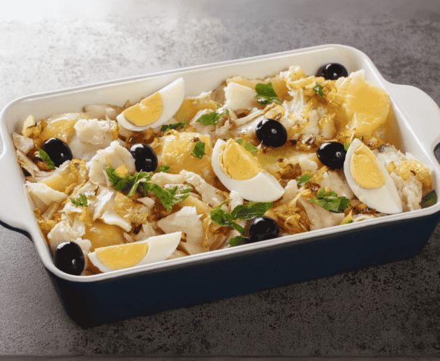 Bacalhau à Gomes de Sá (Cod and Potato Casserole)