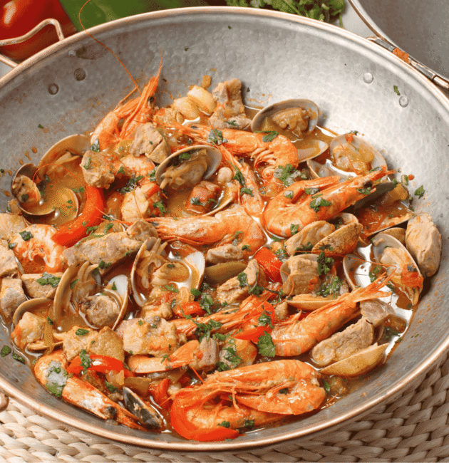 Cataplana de Marisco (Seafood Cataplana)