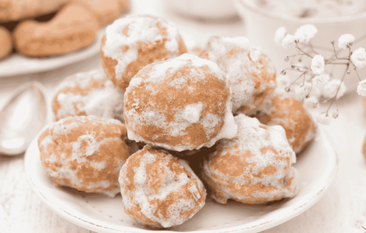 Cavacas (Sugar Glazed Pastries)