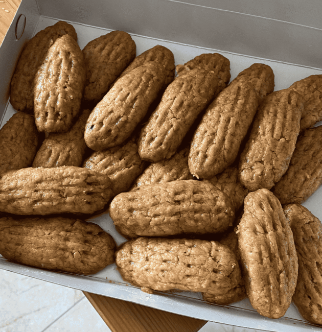 Dudove (Bosnian Sweet Date Rolls)