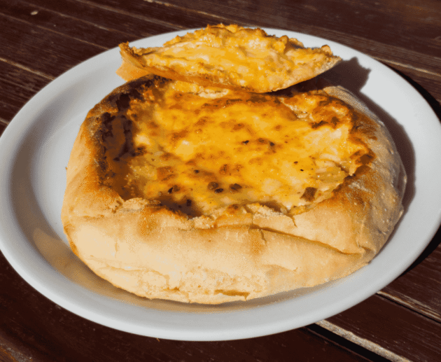 Komplet Lepinja (Gravy Filled Flatbread)