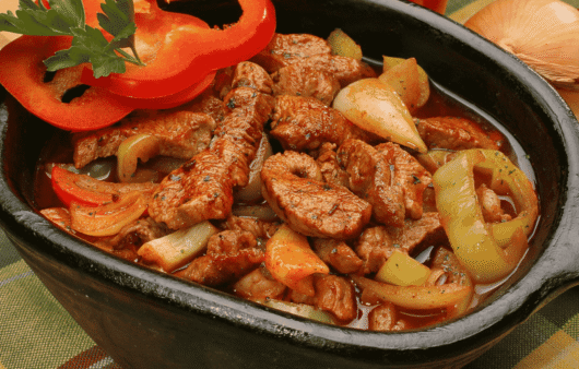 Mućkalica (Spicy Meat Stew)