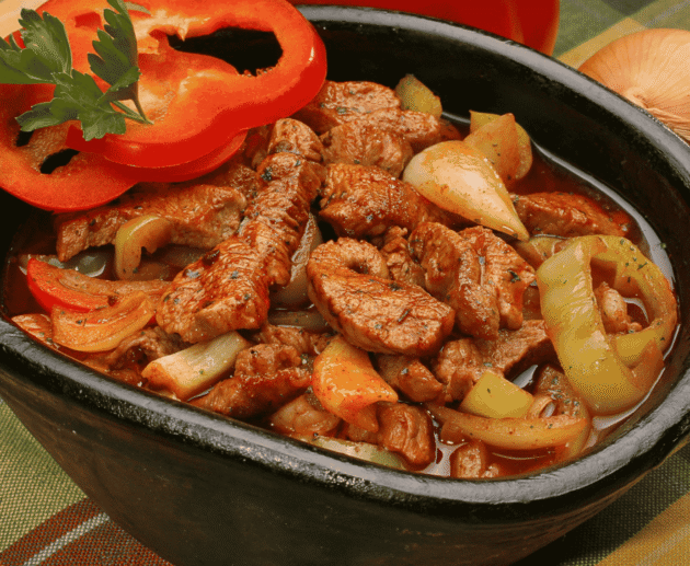 Mućkalica (Spicy Meat Stew)