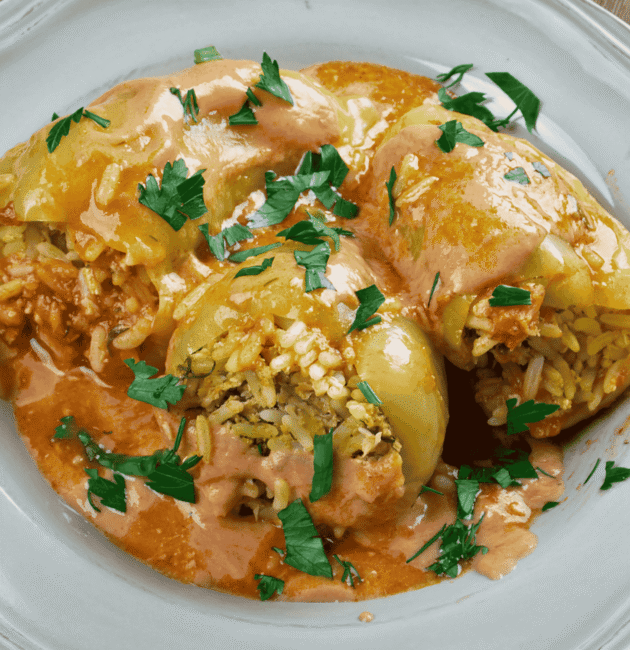 Punjena Paprika (Stuffed Bell Peppers)