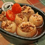 Sogan dolma (Stuffed Onions)