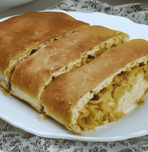 Bedfordshire Clanger (Caramelised Onion Pastry)