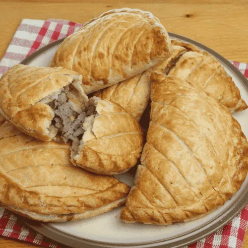 Cornish Pasty (Meat and Veg Pastry)