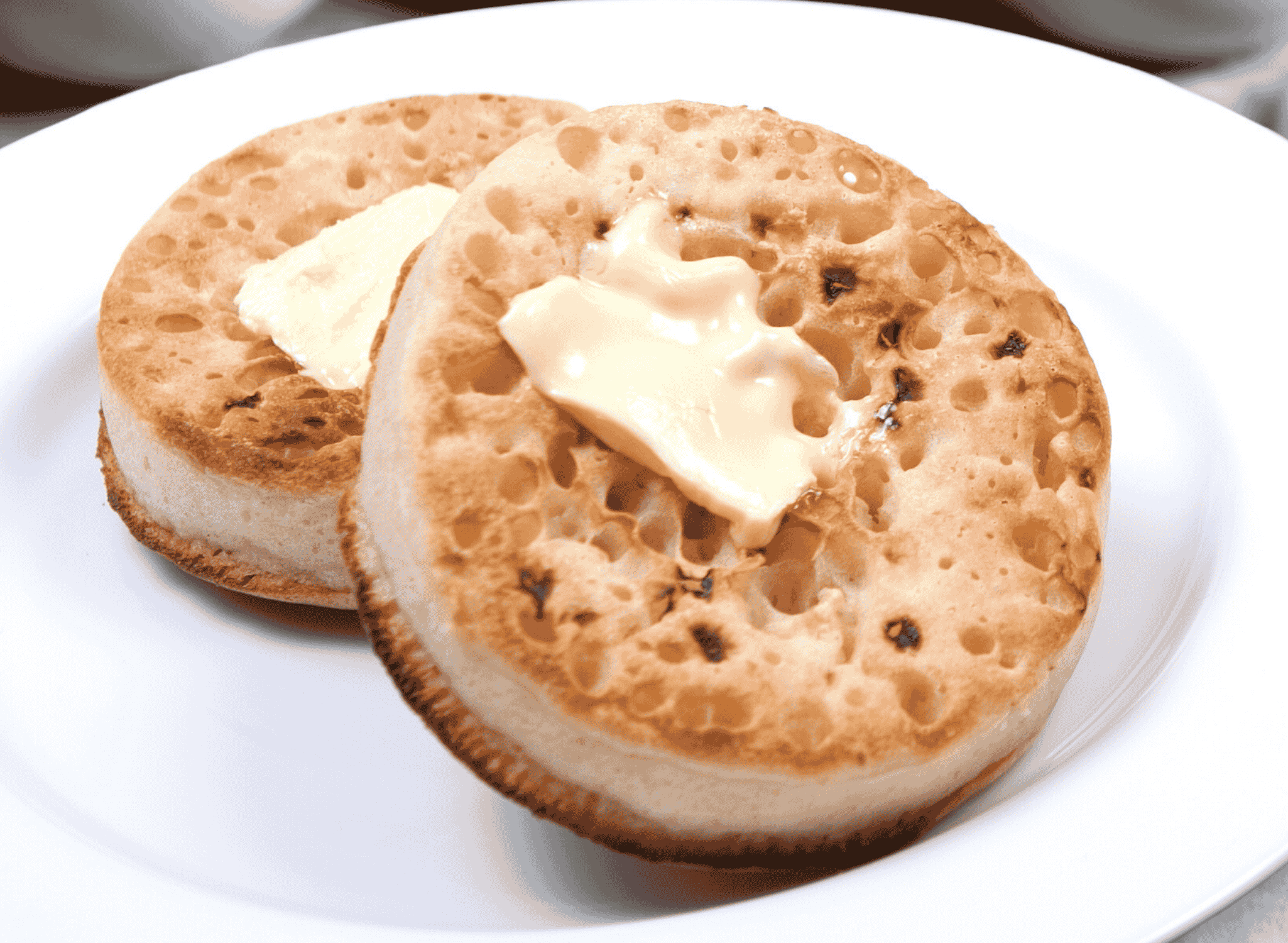 Crumpets (Griddle Cakes)