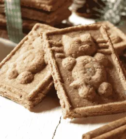 Croatian Paprenjaci (Spiced Honey Cookies)