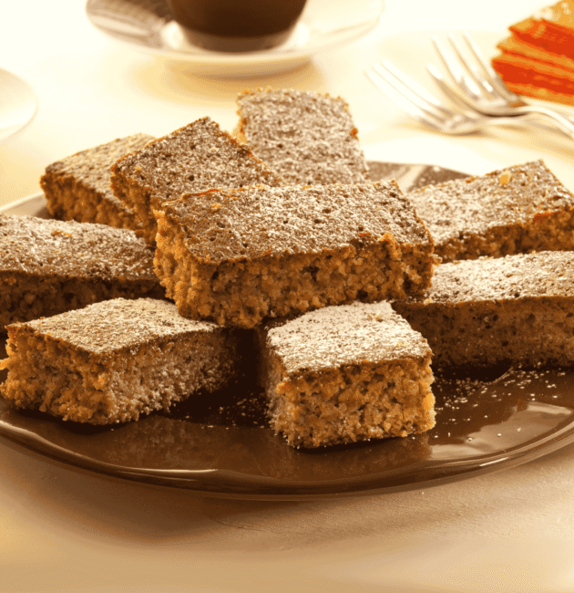 Parkin (Sticky Ginger Cake)