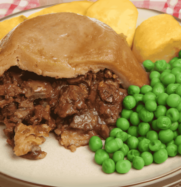 Steak and Kidney Pie (Meat and Offal Pie)