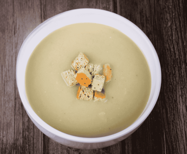 Leek and Potato Soup (Creamy Vegetable Soup)