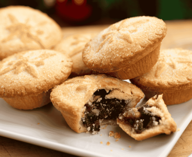 Mince Pies (Fruit Filled Pastry)