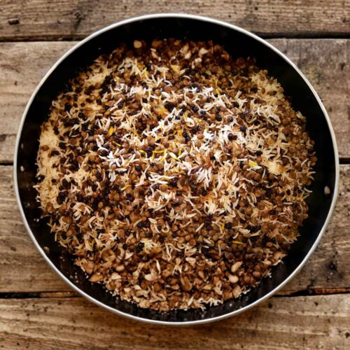 Adas Polo (Lentil Rice with Raisins)