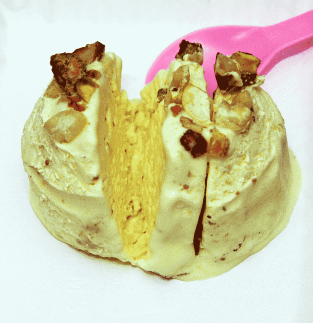 Bastani Sonnati (Saffron Pistachio Ice Cream)