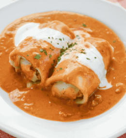 Hortobágyi Palacsinta (Stuffed Crepes)