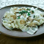 Túrós Csusza (Curd Cheese Pasta)